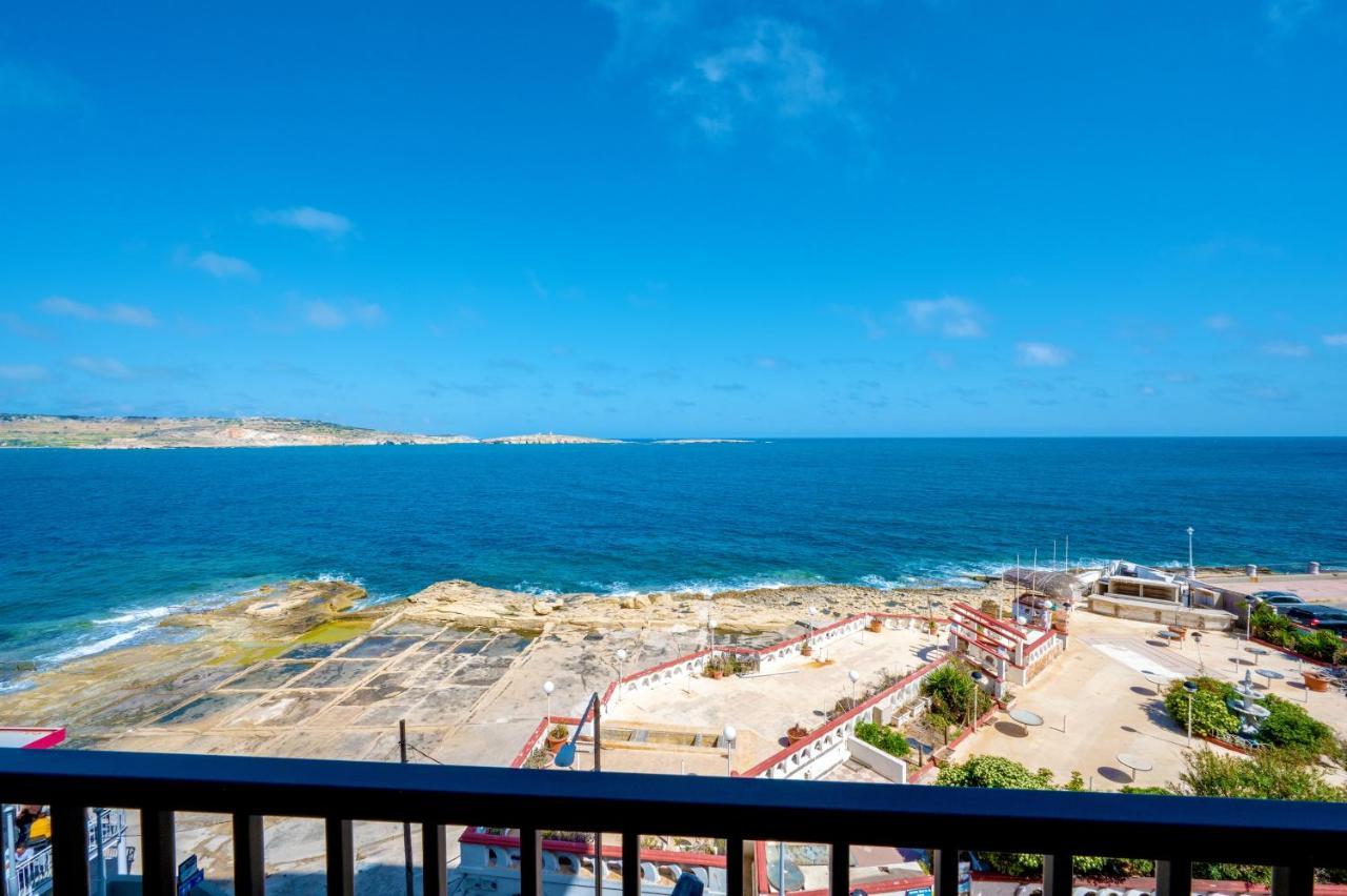 Islet Promenade Seafront Family Apartment With 2 Balconies By Getawaysmalta St. Paul's Bay Exterior photo
